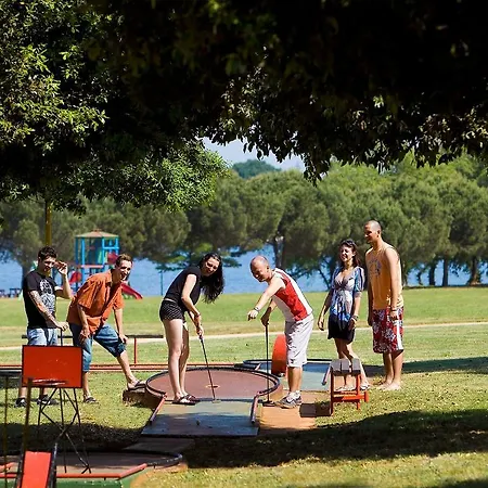 Vakantiehuis Holiday Camping Park Umag.12