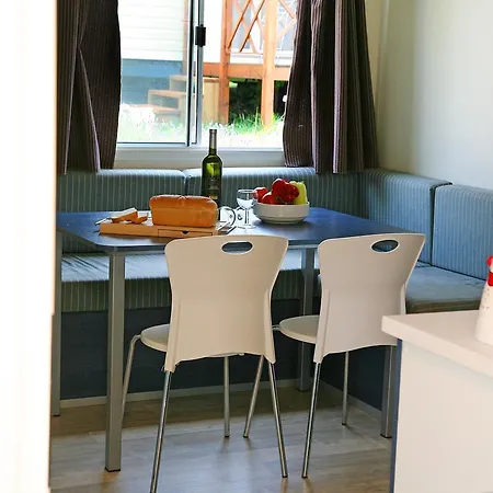 Vakantiehuis Holiday Camping Park Umag.12 Umag